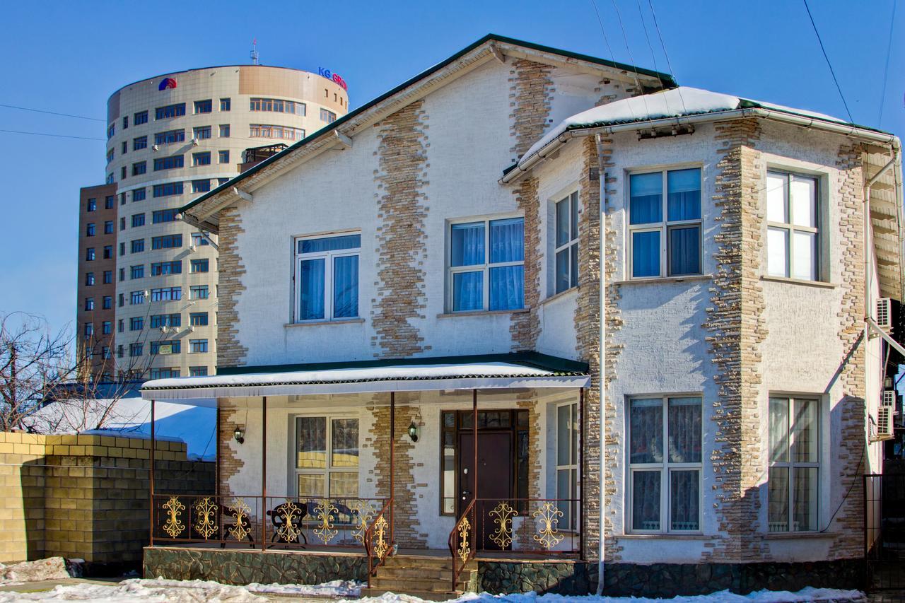 Centre Hostel Bishkek Luaran gambar